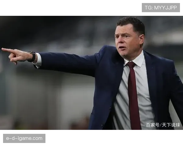 阿切尔比防守稳健,球队后防线状态显著回暖 阿切尔比防守稳健,球队后防线状态显著回暖