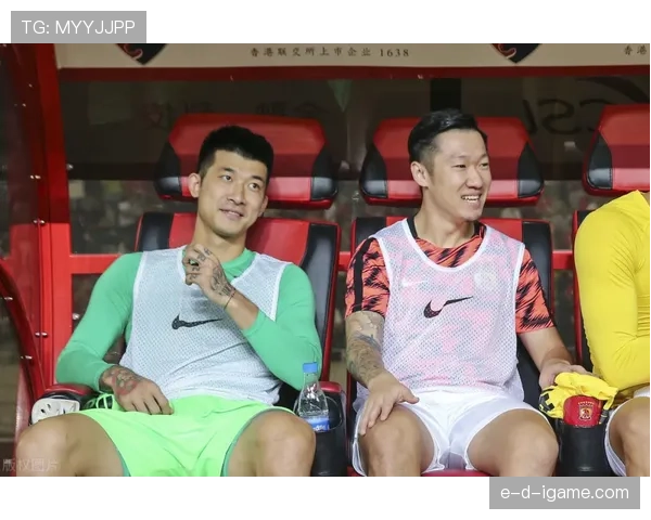 本菲卡球队最新引援动态与转会进展